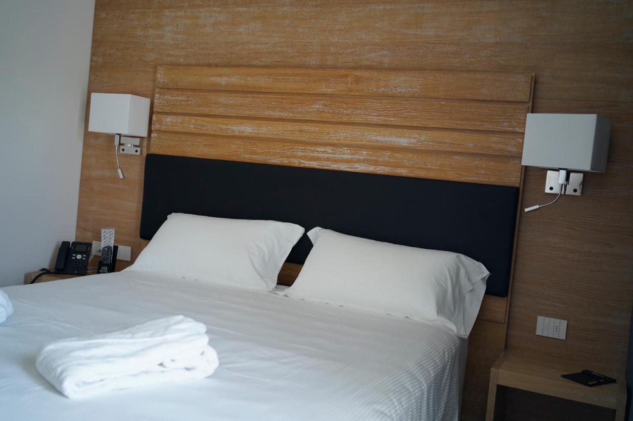 Pm Hotel Катандзаро Екстериор снимка